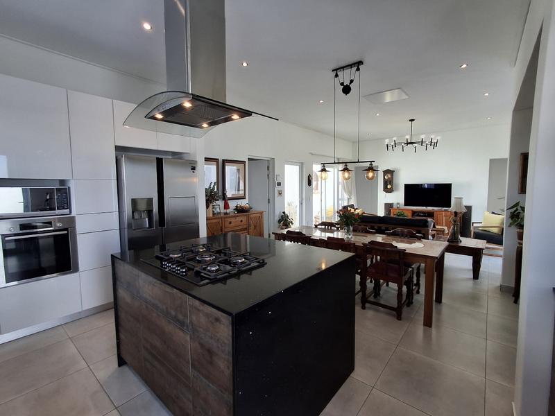3 Bedroom Property for Sale in Lampiesbaai Western Cape